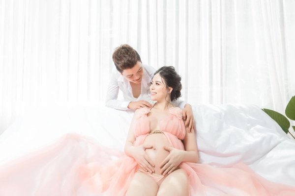 Chồng đảm chiều vợ bầu hết mực, sau sinh giành phần chăm con, bị nghi ngờ 'ăn bám vợ' - 3 Chồng đảm chiều vợ bầu hết mực, sau sinh giành phần chăm con, bị nghi ngờ 'ăn bám vợ' - 3