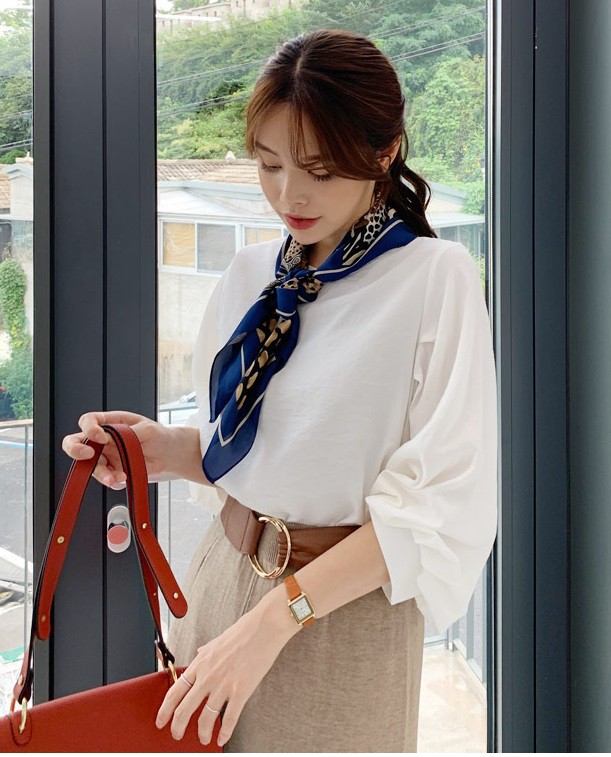 Đây chính là mẫu áo hot hit bạn cần sắm nhất thu này vì mặc kiểu gì cũng đẹp và sang hết nấc - 8 Đây chính là mẫu áo hot hit bạn cần sắm nhất thu này vì mặc kiểu gì cũng đẹp và sang hết nấc - 8