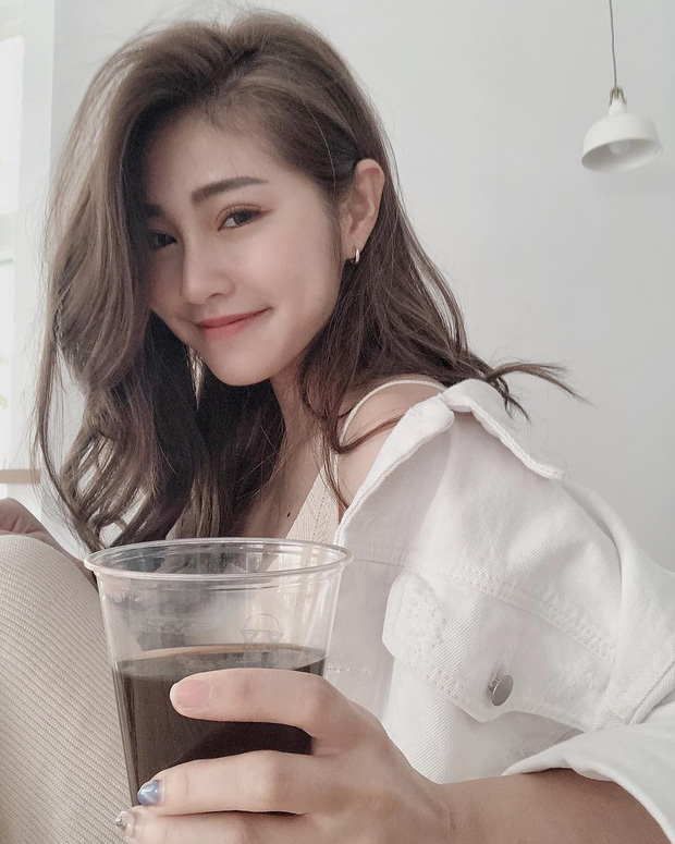 Dành cho ai có da sạm, xỉn màu: 4 mẹo nhỏ nhưng có võ giúp da sáng hơn mà chưa cần các bước skincare cầu kỳ - 2 Dành cho ai có da sạm, xỉn màu: 4 mẹo nhỏ nhưng có võ giúp da sáng hơn mà chưa cần các bước skincare cầu kỳ - 2
