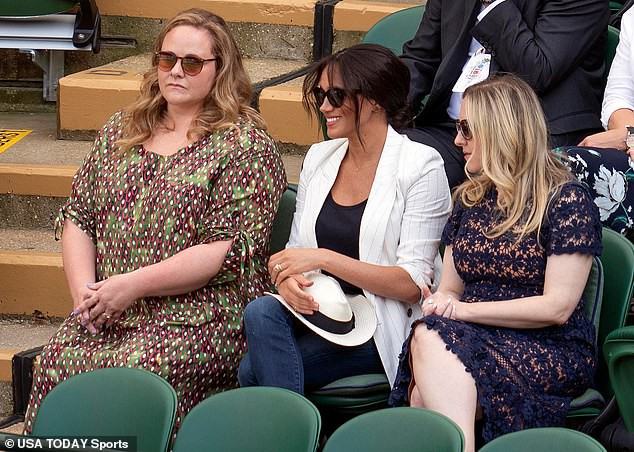 Meghan Markle thuê công ty PR riêng với lời tuyên bố gây sốc, người dùng mạng phải thốt lên rằng 'thật quá ảo tưởng sức mạnh' Meghan Markle thuê công ty PR riêng với lời tuyên bố gây sốc, người dùng mạng phải thốt lên rằng 'thật quá ảo tưởng sức mạnh'