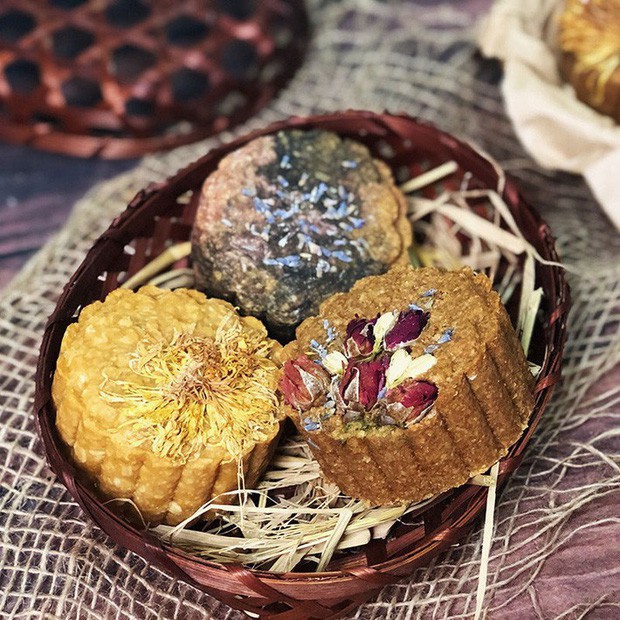 Những loại bánh trung thu 2019 đang khiến nhiều người 'phát cuồng' - 4 Những loại bánh trung thu 2019 đang khiến nhiều người 'phát cuồng' - 4