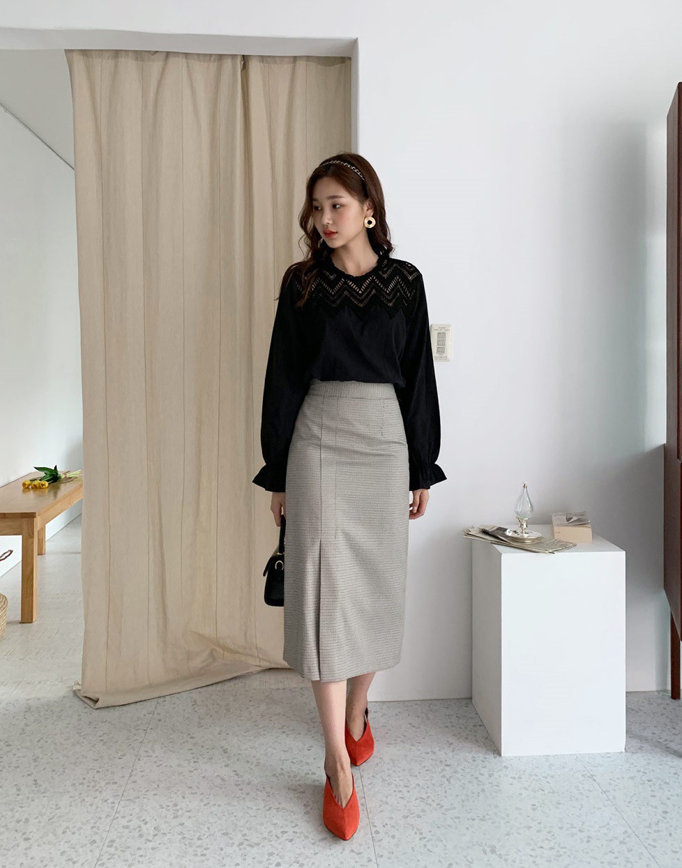 Trông cũng đơn giản mà sao diện lên sang chảnh hết sức, đây là 4 ý tưởng diện đồ nàng công sở không thể bỏ qua - 11 Trông cũng đơn giản mà sao diện lên sang chảnh hết sức, đây là 4 ý tưởng diện đồ nàng công sở không thể bỏ qua - 11
