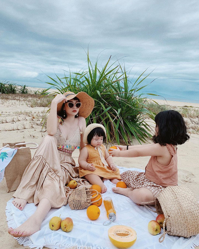 Đọ gu du lịch sang chảnh giữa 4 cô vợ đại gia hot nhất MXH: Vợ hai Minh Nhựa là người lùm xùm nhất với loạt ảnh check-in như ở một hành tinh khác! - 46 Đọ gu du lịch sang chảnh giữa 4 cô vợ đại gia hot nhất MXH: Vợ hai Minh Nhựa là người lùm xùm nhất với loạt ảnh check-in như ở một hành tinh khác! - 46