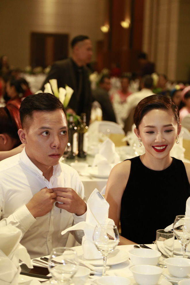 Tóc Tiên và Hoàng Touliver chính thức xác nhận hẹn hò sau 4 năm yêu: Hành trình kín tiếng nhưng đầy khoảnh khắc ngọt ngào! - 11 Tóc Tiên và Hoàng Touliver chính thức xác nhận hẹn hò sau 4 năm yêu: Hành trình kín tiếng nhưng đầy khoảnh khắc ngọt ngào! - 11