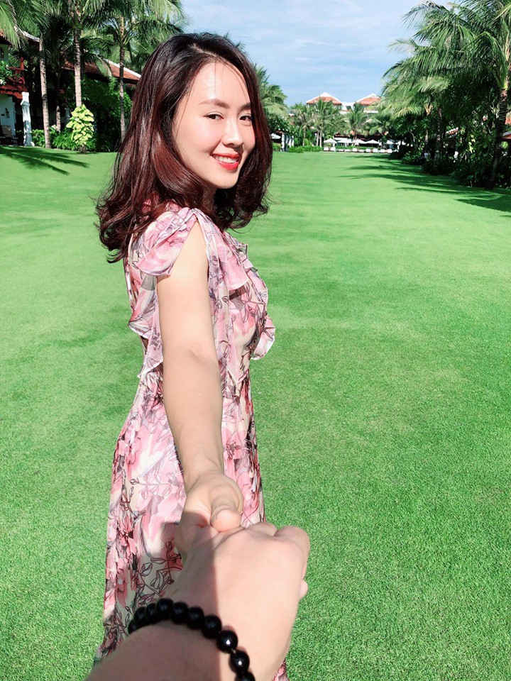 Bất ngờ với cuộc sống ngoài đời của Hồng Diễm - người vợ hứng trọn combo bị chồng 'cắm sừng', bạo hành trong 'Hoa hồng trên ngực trái' - 5 Bất ngờ với cuộc sống ngoài đời của Hồng Diễm - người vợ hứng trọn combo bị chồng 'cắm sừng', bạo hành trong 'Hoa hồng trên ngực trái' - 5