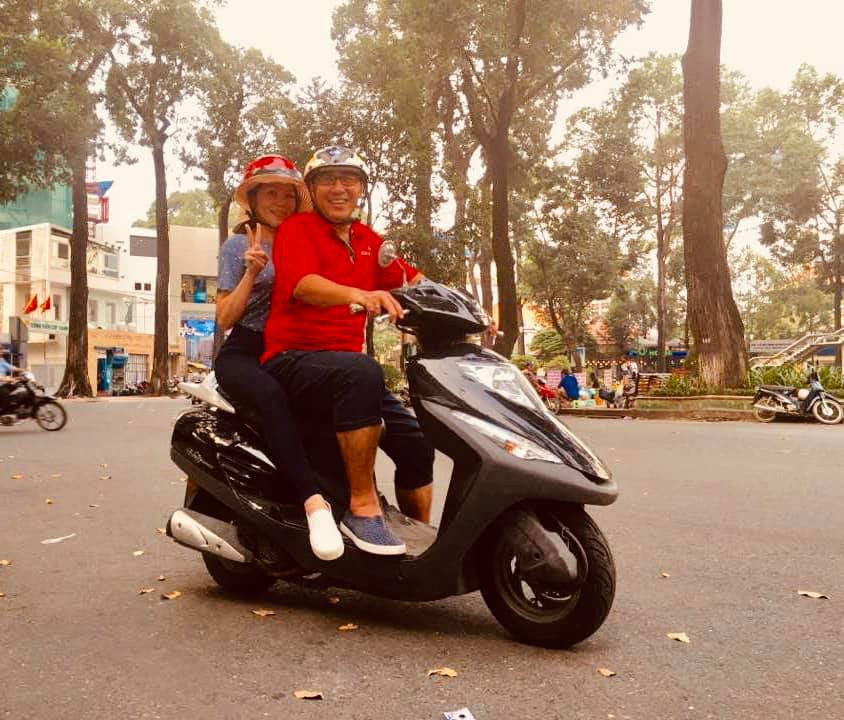 Kỷ niệm 14 năm ngày cưới, MC Quyền Linh nhắn nhủ đến bà xã điều không ngờ tới Kỷ niệm 14 năm ngày cưới, MC Quyền Linh nhắn nhủ đến bà xã điều không ngờ tới