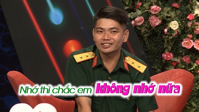 Tại sao chàng trung úy từ chối hẹn hò với cô giáo xinh xắn? - 4 Tại sao chàng trung úy từ chối hẹn hò với cô giáo xinh xắn? - 4