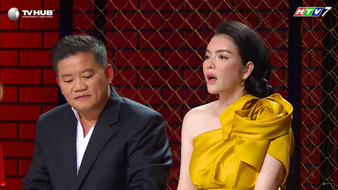 Lý Nhã Kỳ: 'Không giống những đứa trẻ khác, khi sinh ra tôi không chịu khóc mà chỉ cười' - 2 Lý Nhã Kỳ: 'Không giống những đứa trẻ khác, khi sinh ra tôi không chịu khóc mà chỉ cười' - 2