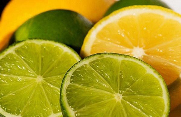 Thấy chồng dùng kem đánh răng bôi vào dao, vợ tưởng phí công hóa ra hiệu quả kỳ diệu - 4 Thấy chồng dùng kem đánh răng bôi vào dao, vợ tưởng phí công hóa ra hiệu quả kỳ diệu - 4