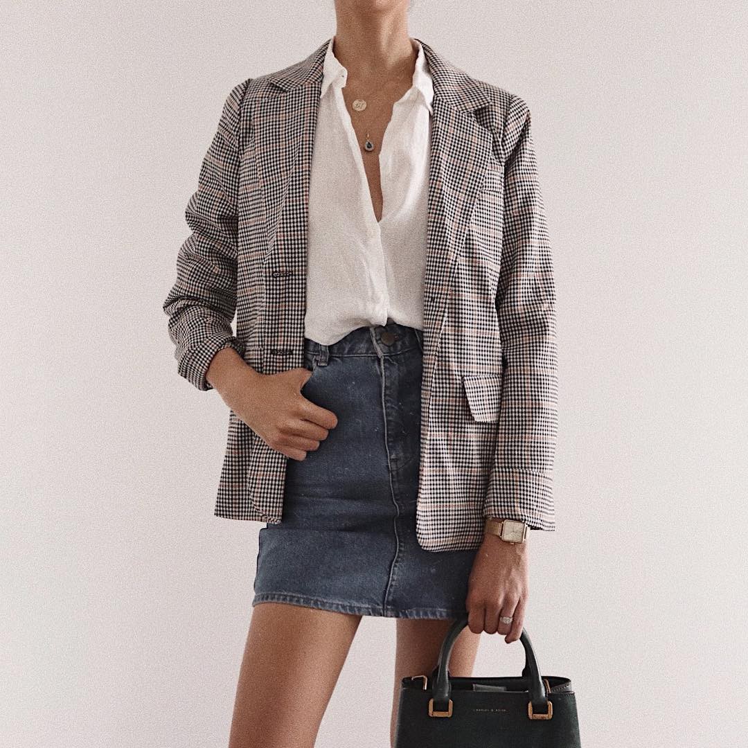 Trẻ hóa chiếc blazer quen thuộc bằng 5 cách mix đồ siêu dễ, nàng công sở học ngay để đầu tuần diện đi làm - 1 Trẻ hóa chiếc blazer quen thuộc bằng 5 cách mix đồ siêu dễ, nàng công sở học ngay để đầu tuần diện đi làm - 1