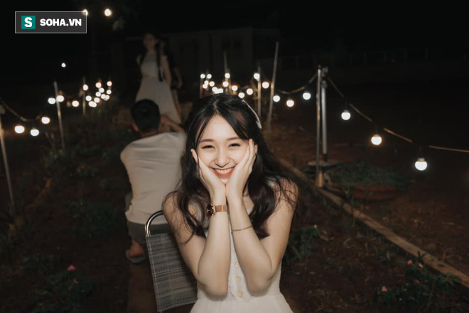 Nữ sinh có nụ cười ngọt ngào và đôi chân kỳ lạ khiến bao người nín lặng - 10 Nữ sinh có nụ cười ngọt ngào và đôi chân kỳ lạ khiến bao người nín lặng - 10