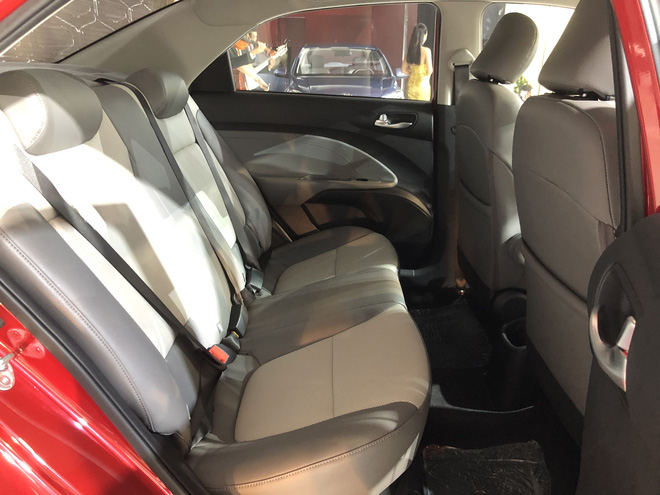 So sánh Kia Soluto, Hyundai Accent và Toyota Vios - Cuộc đua tam mã trên thị trường ô tô Việt Nam - 8 So sánh Kia Soluto, Hyundai Accent và Toyota Vios - Cuộc đua tam mã trên thị trường ô tô Việt Nam - 8