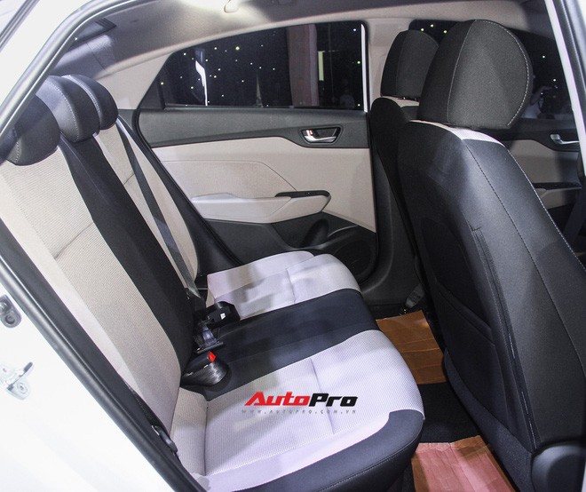 So sánh Kia Soluto, Hyundai Accent và Toyota Vios - Cuộc đua tam mã trên thị trường ô tô Việt Nam - 9 So sánh Kia Soluto, Hyundai Accent và Toyota Vios - Cuộc đua tam mã trên thị trường ô tô Việt Nam - 9