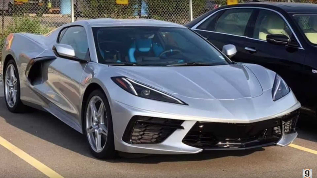 Giá của Corvette C8 2020 thực sự 'rẻ đến vô lý' dù ở thị trường nào - 8 Giá của Corvette C8 2020 thực sự 'rẻ đến vô lý' dù ở thị trường nào - 8