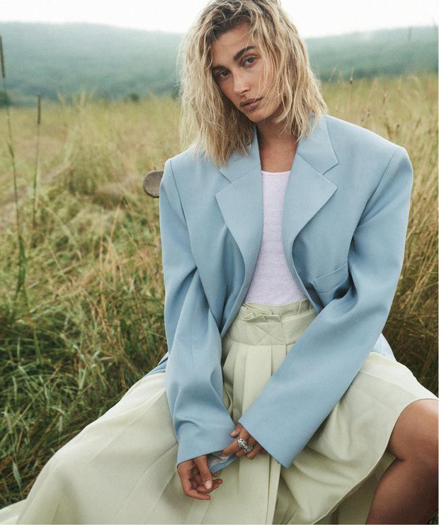 Hailey Baldwin lần đầu lên tiếng về lùm xùm kết hôn với Justin Bieber: 'Họ nói tôi thế nào cũng bị chồng bỏ' - 1 Hailey Baldwin lần đầu lên tiếng về lùm xùm kết hôn với Justin Bieber: 'Họ nói tôi thế nào cũng bị chồng bỏ' - 1
