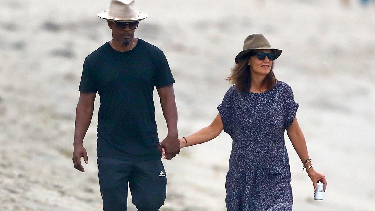 'Vợ cũ Tom Cruise' Katie Holmes: Những tưởng tìm thấy bình yên sau cuộc hôn nhân địa ngục hóa ra cũng chỉ có duyên nắm tay nhau 1 đoạn đường - 10 'Vợ cũ Tom Cruise' Katie Holmes: Những tưởng tìm thấy bình yên sau cuộc hôn nhân địa ngục hóa ra cũng chỉ có duyên nắm tay nhau 1 đoạn đường - 10