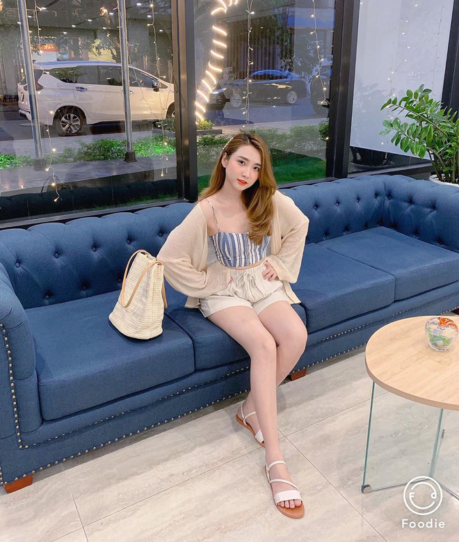 Bạn gái cũ thủ môn Bùi Tiến Dũng bất ngờ xuất hiện trên báo Trung, được khen 'xinh kiểu em gái nhà bên' - 13 Bạn gái cũ thủ môn Bùi Tiến Dũng bất ngờ xuất hiện trên báo Trung, được khen 'xinh kiểu em gái nhà bên' - 13