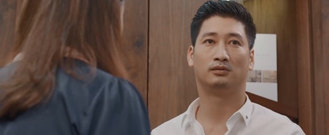 Bé gái Hoa Hồng Trên Ngực Trái thổn thức: "Con sắp chết mà bố mẹ còn đòi bỏ nhau!" - 5 Bé gái Hoa Hồng Trên Ngực Trái thổn thức: "Con sắp chết mà bố mẹ còn đòi bỏ nhau!" - 5