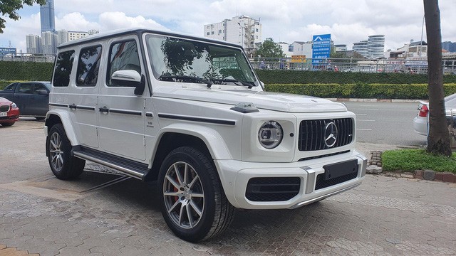Mercedes-AMG G63 2019 chính hãng bắt đầu về Việt Nam phục vụ các đại gia Việt - 1 Mercedes-AMG G63 2019 chính hãng bắt đầu về Việt Nam phục vụ các đại gia Việt - 1
