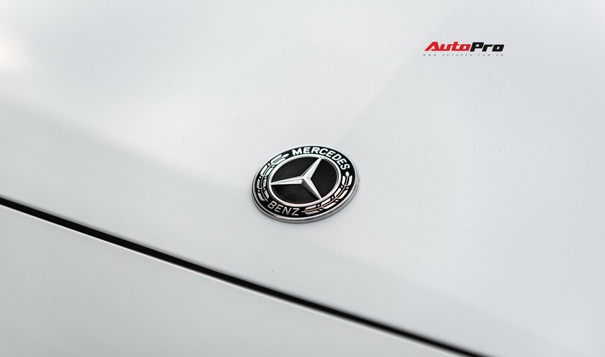 Đại gia Quảng Ninh bán Mercedes-Benz C300 AMG 2019 chỉ sau 6 tháng đăng kí với giá bất ngờ - 1 Đại gia Quảng Ninh bán Mercedes-Benz C300 AMG 2019 chỉ sau 6 tháng đăng kí với giá bất ngờ - 1