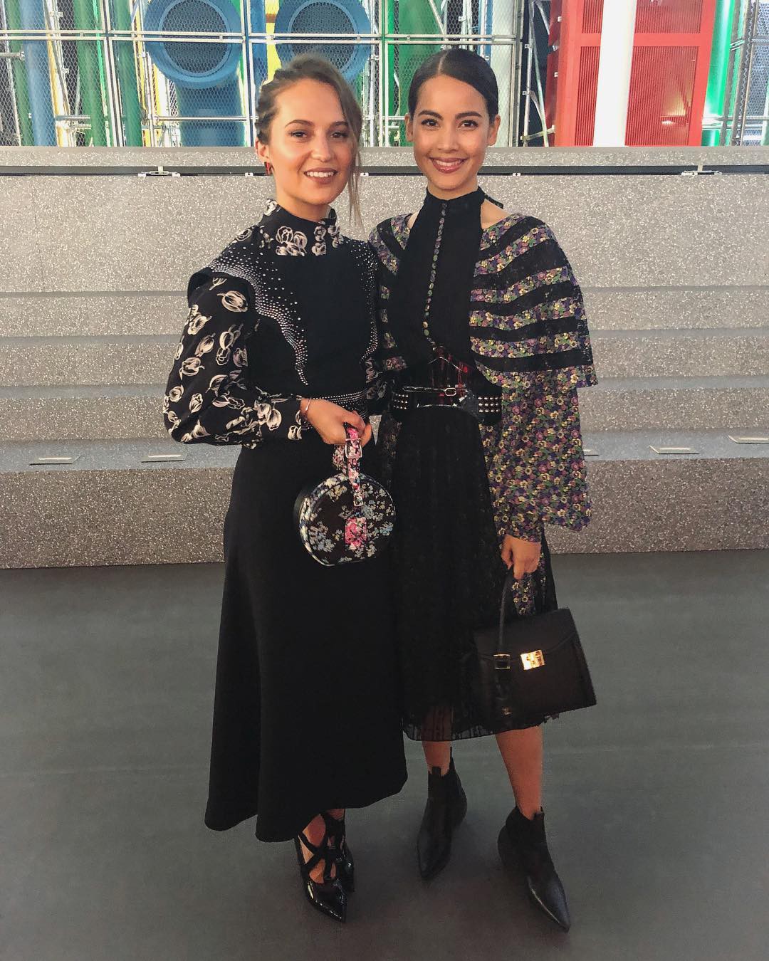 'Ngọc nữ' xứ chùa Vàng - Yaya Urassaya: Mỹ nhân hoàn hảo cùng chuyện tình 10 năm đẹp như ngôn tình với nam chính 'Vì sao đưa anh tới' bản Thái - 6 'Ngọc nữ' xứ chùa Vàng - Yaya Urassaya: Mỹ nhân hoàn hảo cùng chuyện tình 10 năm đẹp như ngôn tình với nam chính 'Vì sao đưa anh tới' bản Thái - 6