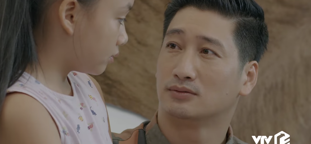 'Hoa hồng trên ngực trái' có biến: Fan hoang mang tột độ xem cảnh Thái tình tứ với vợ giữa đêm - 3 'Hoa hồng trên ngực trái' có biến: Fan hoang mang tột độ xem cảnh Thái tình tứ với vợ giữa đêm - 3
