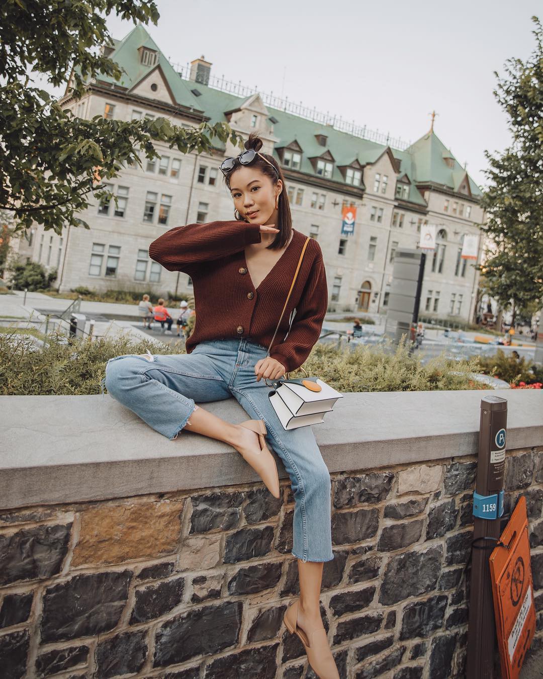 5 cách diện cardigan cực xinh dành cho nàng để ra đường tận hưởng ngày "gió lạnh đầu mùa" - 6 5 cách diện cardigan cực xinh dành cho nàng để ra đường tận hưởng ngày "gió lạnh đầu mùa" - 6