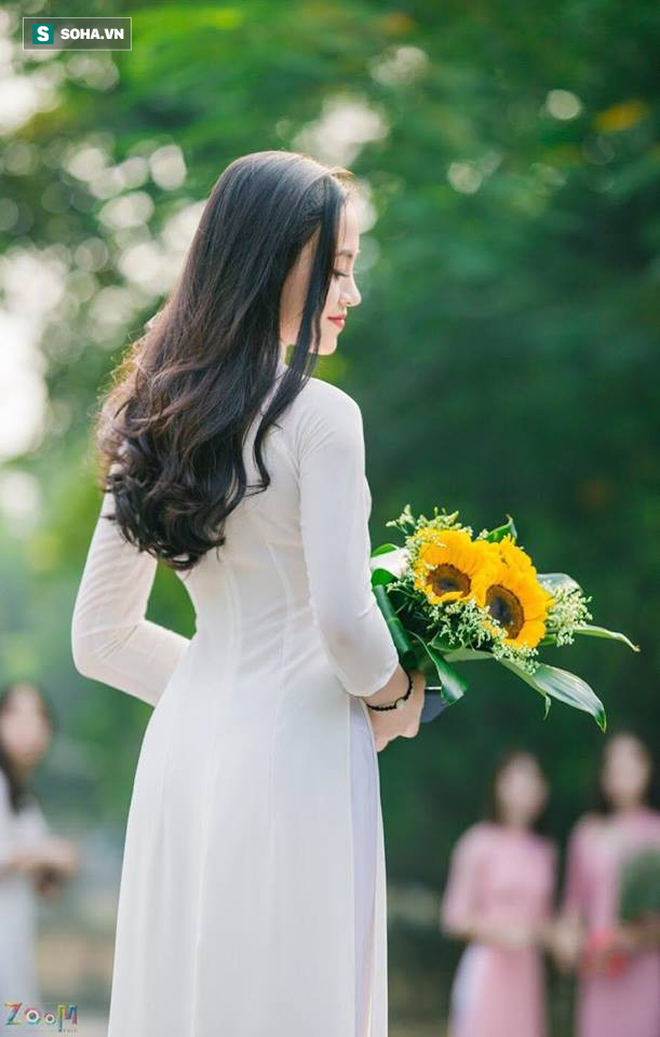 Bị học sinh quay lén khi ngẫu hứng hát giữa lớp, cô giáo bỗng nổi khắp MXH - 3 Bị học sinh quay lén khi ngẫu hứng hát giữa lớp, cô giáo bỗng nổi khắp MXH - 3