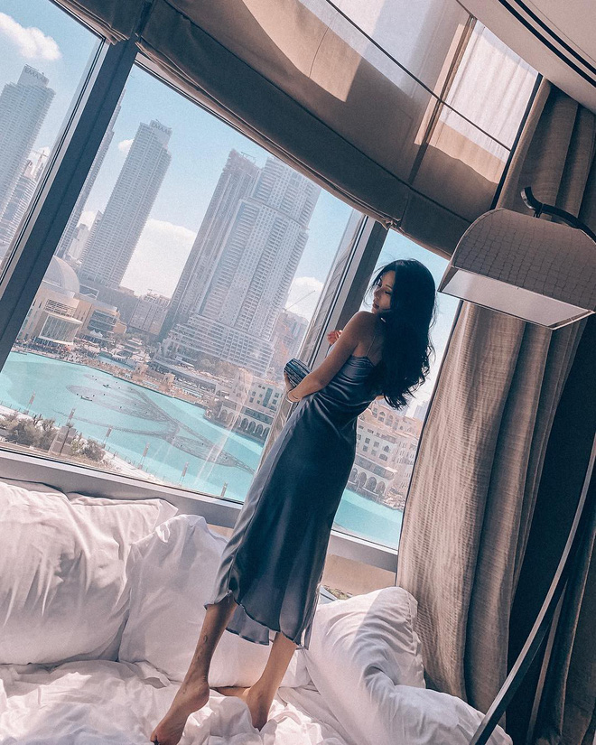 Hot girl đình đám gặp sự cố khi livestream, để lộ nhan sắc thật khiến các chàng trai 'đứng hình' - 7 Hot girl đình đám gặp sự cố khi livestream, để lộ nhan sắc thật khiến các chàng trai 'đứng hình' - 7