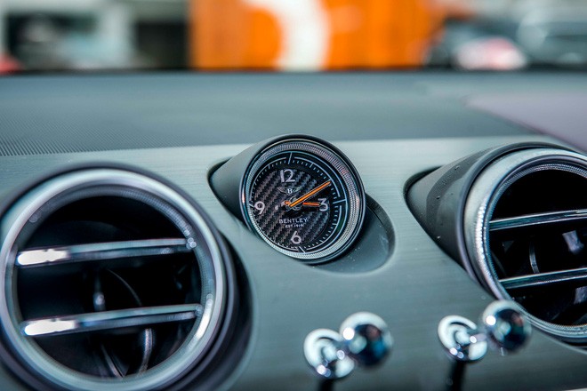 Khám phá cách ‘chơi’ Bentley Bentayga hàng độc của đại gia Việt - 10 Khám phá cách ‘chơi’ Bentley Bentayga hàng độc của đại gia Việt - 10