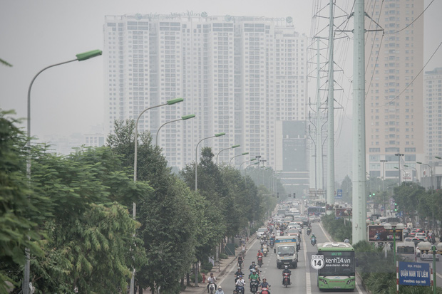 Bác sĩ cảnh báo tình trạng ô nhiễm không khí ở Hà Nội: Chúng ta đang quá lạm dụng khái niệm 'khẩu trang y tế' Bác sĩ cảnh báo tình trạng ô nhiễm không khí ở Hà Nội: Chúng ta đang quá lạm dụng khái niệm 'khẩu trang y tế'