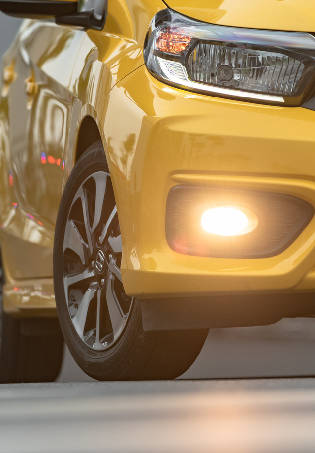 Một ngày sống trọn với Honda Brio: Phát hiện 10 điều cần biết trước khi mua, nhược điểm thứ 2 gây tranh cãi - 5 Một ngày sống trọn với Honda Brio: Phát hiện 10 điều cần biết trước khi mua, nhược điểm thứ 2 gây tranh cãi - 5