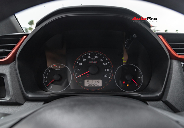 Một ngày sống trọn với Honda Brio: Phát hiện 10 điều cần biết trước khi mua, nhược điểm thứ 2 gây tranh cãi - 13 Một ngày sống trọn với Honda Brio: Phát hiện 10 điều cần biết trước khi mua, nhược điểm thứ 2 gây tranh cãi - 13