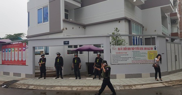 Hàng trăm cảnh sát phong tỏa 2 công ty 'dính' đến Alibaba Hàng trăm cảnh sát phong tỏa 2 công ty 'dính' đến Alibaba