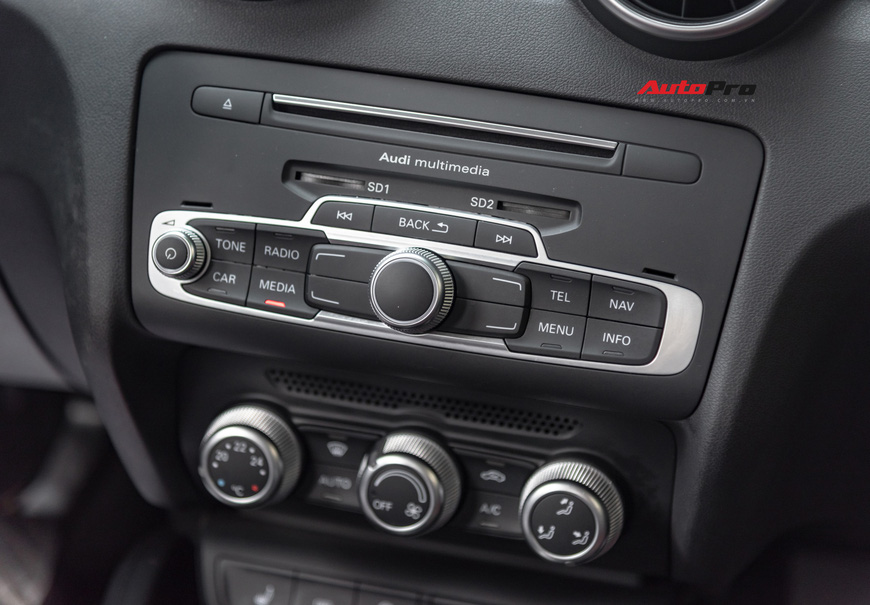 Cảm nhận nhanh Audi A1 S-line 2016: Có gì sau mức giá ngang ngửa Toyota Altis? - 12 Cảm nhận nhanh Audi A1 S-line 2016: Có gì sau mức giá ngang ngửa Toyota Altis? - 12