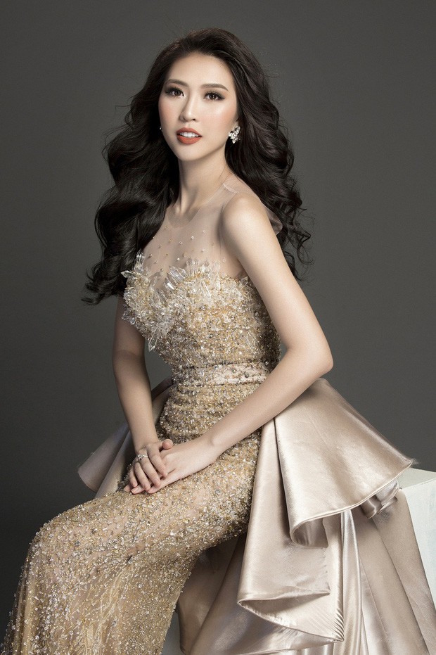 3 mỹ nhân được yêu thích nhất Hoa hậu Hoàn vũ: Thúy Vân - Tường Linh quá sexy, nữ sinh Bách Khoa sinh năm 2000 mới bất ngờ! - 14 3 mỹ nhân được yêu thích nhất Hoa hậu Hoàn vũ: Thúy Vân - Tường Linh quá sexy, nữ sinh Bách Khoa sinh năm 2000 mới bất ngờ! - 14