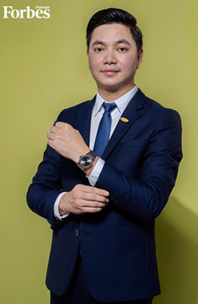 Vừa bị bắt gặp ở bar, Primmy Trương vội unfollow 'bạn trai' CEO: Tình mới chớm nở đã vội tàn? - 1 Vừa bị bắt gặp ở bar, Primmy Trương vội unfollow 'bạn trai' CEO: Tình mới chớm nở đã vội tàn? - 1