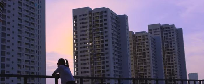Trailer 'Hoa hậu giang hồ' gây shock với hình ảnh Minh Tú bị ám sát khi đi thi hoa hậu - 14 Trailer 'Hoa hậu giang hồ' gây shock với hình ảnh Minh Tú bị ám sát khi đi thi hoa hậu - 14