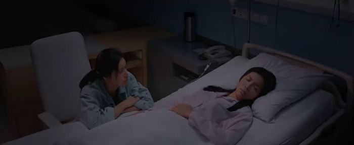 Trailer 'Hoa hậu giang hồ' gây shock với hình ảnh Minh Tú bị ám sát khi đi thi hoa hậu - 24 Trailer 'Hoa hậu giang hồ' gây shock với hình ảnh Minh Tú bị ám sát khi đi thi hoa hậu - 24