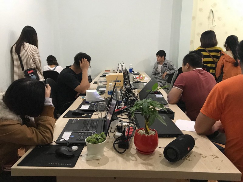 Lo ngại người Trung Quốc núp bóng hoạt động phạm pháp ở Việt Nam - 1 Lo ngại người Trung Quốc núp bóng hoạt động phạm pháp ở Việt Nam - 1