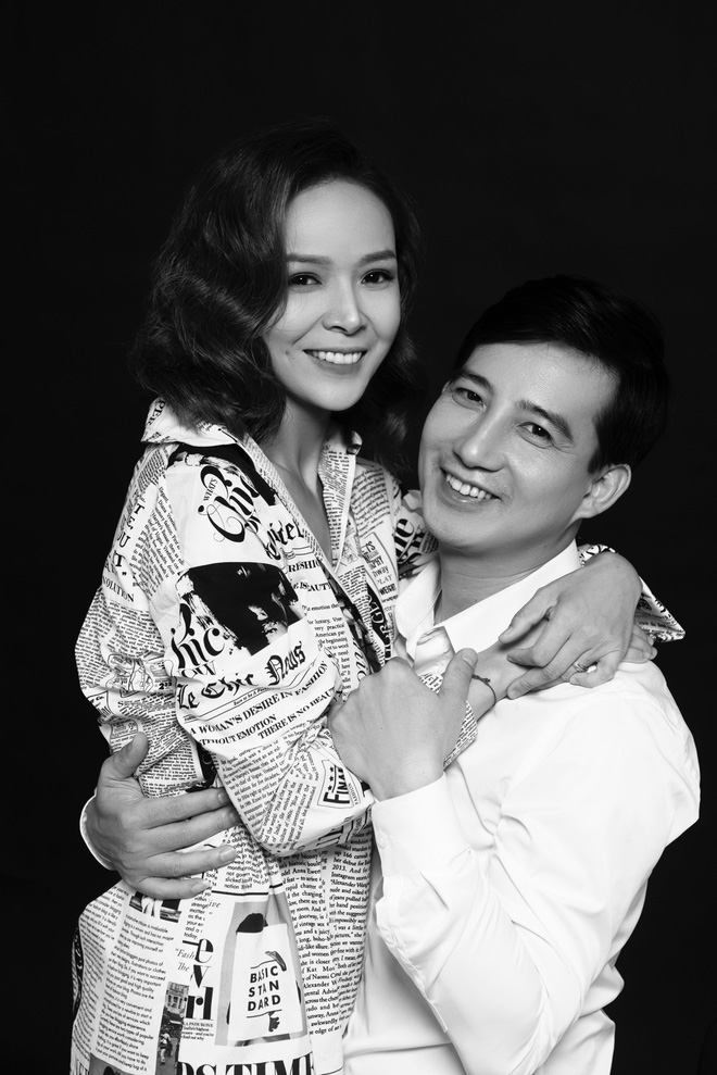 Nguyệt 'Những nhân viên gương mẫu' tiết lộ cuộc sống hôn nhân bên người chồng nhu nhược của 'Hoa hồng trên ngực trái' - 5 Nguyệt 'Những nhân viên gương mẫu' tiết lộ cuộc sống hôn nhân bên người chồng nhu nhược của 'Hoa hồng trên ngực trái' - 5