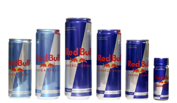 Gia tộc Red Bull: Ông nội từ tay trắng thành tỷ phú Thái Lan, cháu đích tôn sống xa xỉ, lái xe gây tai nạn chết người vẫn chưa đền tội - 4 Gia tộc Red Bull: Ông nội từ tay trắng thành tỷ phú Thái Lan, cháu đích tôn sống xa xỉ, lái xe gây tai nạn chết người vẫn chưa đền tội - 4