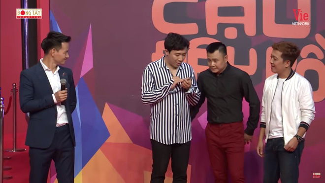 Trấn Thành trêu chọc: 'Thi thoảng tôi đi qua xem Lâm Vỹ Dạ, Mạc Văn Khoa nhưng không hứng thú lắm' - 2 Trấn Thành trêu chọc: 'Thi thoảng tôi đi qua xem Lâm Vỹ Dạ, Mạc Văn Khoa nhưng không hứng thú lắm' - 2