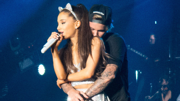 Dàn 15 bóng hồng đi qua đời Justin Bieber: Selena chưa phải sexy nhất, từ 'nàng thơ Sơn Tùng' đến siêu mẫu đều cực phẩm - 23 Dàn 15 bóng hồng đi qua đời Justin Bieber: Selena chưa phải sexy nhất, từ 'nàng thơ Sơn Tùng' đến siêu mẫu đều cực phẩm - 23