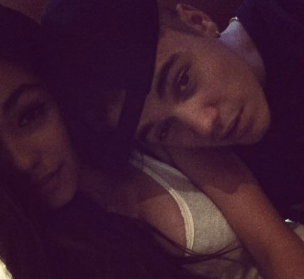 Dàn 15 bóng hồng đi qua đời Justin Bieber: Selena chưa phải sexy nhất, từ 'nàng thơ Sơn Tùng' đến siêu mẫu đều cực phẩm - 19 Dàn 15 bóng hồng đi qua đời Justin Bieber: Selena chưa phải sexy nhất, từ 'nàng thơ Sơn Tùng' đến siêu mẫu đều cực phẩm - 19