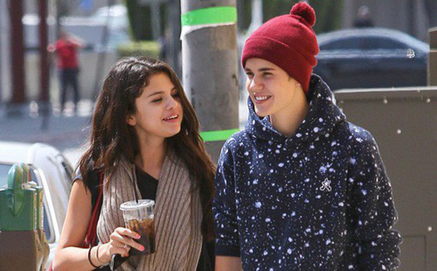 Dàn 15 bóng hồng đi qua đời Justin Bieber: Selena chưa phải sexy nhất, từ 'nàng thơ Sơn Tùng' đến siêu mẫu đều cực phẩm - 3 Dàn 15 bóng hồng đi qua đời Justin Bieber: Selena chưa phải sexy nhất, từ 'nàng thơ Sơn Tùng' đến siêu mẫu đều cực phẩm - 3