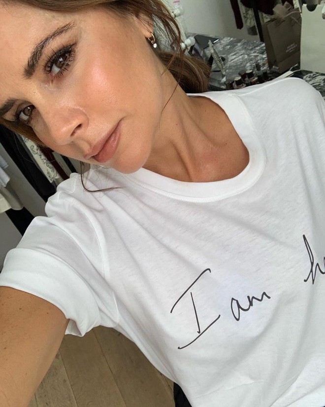 Ngoài cá hồi, Victoria Beckham còn trung thành với một loại quả giàu chất béo để duy trì làn da không tì vết - 1 Ngoài cá hồi, Victoria Beckham còn trung thành với một loại quả giàu chất béo để duy trì làn da không tì vết - 1