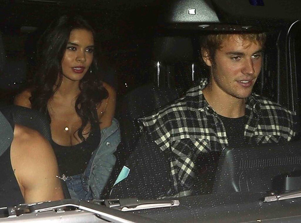 Dàn 15 bóng hồng đi qua đời Justin Bieber: Selena chưa phải sexy nhất, từ 'nàng thơ Sơn Tùng' đến siêu mẫu đều cực phẩm - 29 Dàn 15 bóng hồng đi qua đời Justin Bieber: Selena chưa phải sexy nhất, từ 'nàng thơ Sơn Tùng' đến siêu mẫu đều cực phẩm - 29