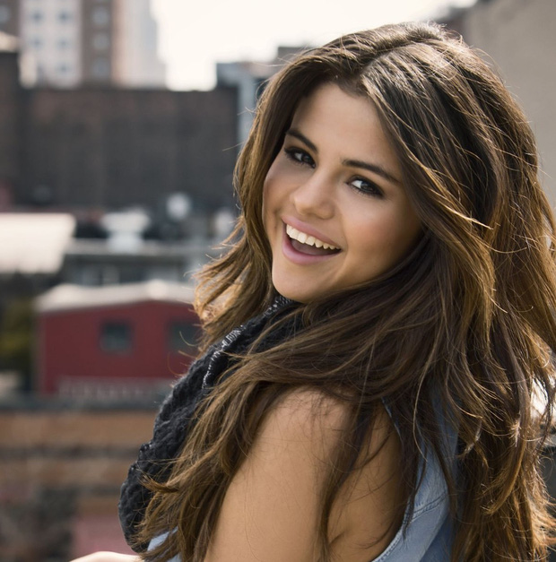 Mối quan hệ nhập nhằng của bộ ba Selena - Justin - Hailey: Mọi động thái trên MXH đều không qua mắt được fan - 3 Mối quan hệ nhập nhằng của bộ ba Selena - Justin - Hailey: Mọi động thái trên MXH đều không qua mắt được fan - 3