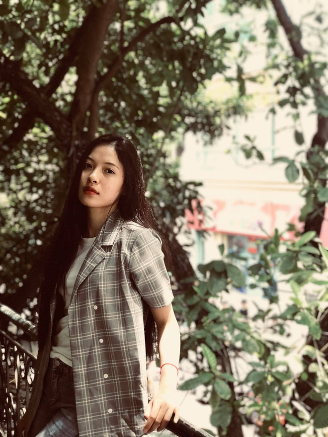Nữ sinh 1999 ngồi trên ghế chủ toạ với vai trò Thẩm phán khiến dân tình xôn xao vì vừa xinh xắn vừa quá đỗi tài năng - 19 Nữ sinh 1999 ngồi trên ghế chủ toạ với vai trò Thẩm phán khiến dân tình xôn xao vì vừa xinh xắn vừa quá đỗi tài năng - 19